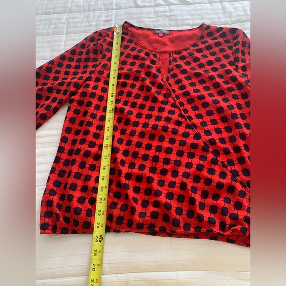 Vince Camuto Polka Dot Prep Faux Wrap V-neck Blouse Red Navy Blue Medium - Picture 14 of 16